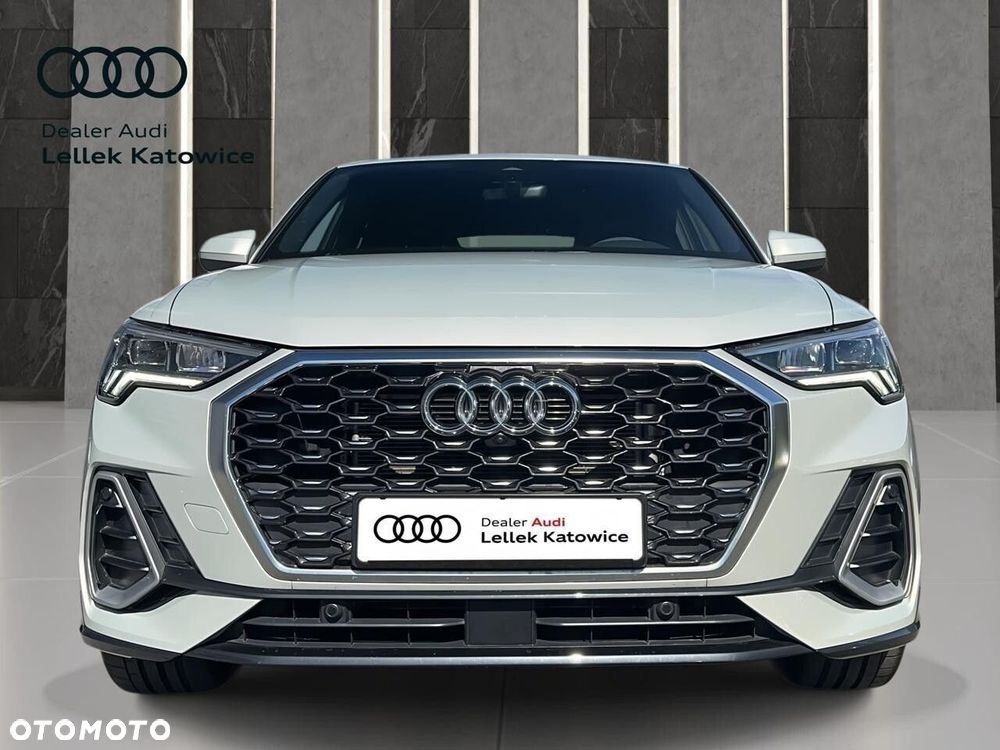 Audi Q3 Sportback - 3
