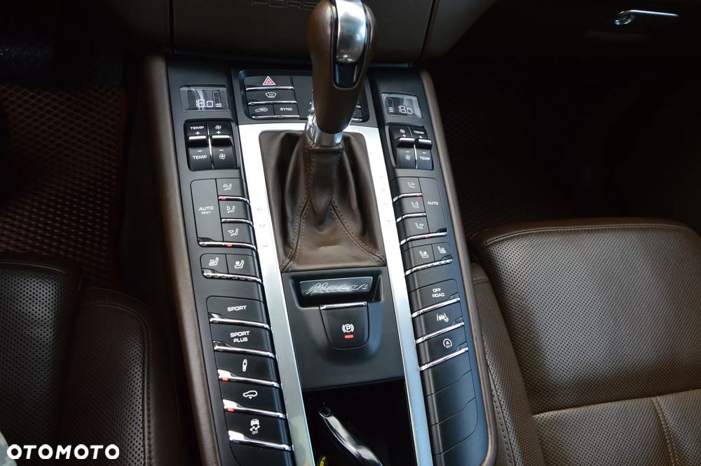 Porsche Macan - 14
