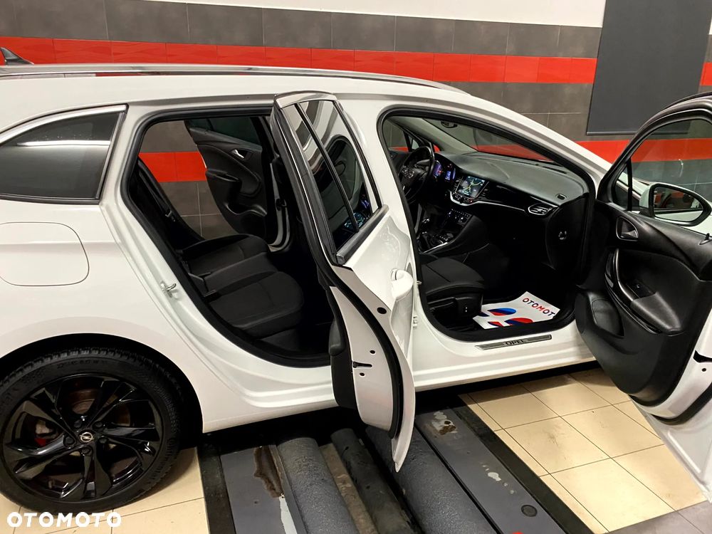 Opel Astra 1.4 Turbo Innovation - 26