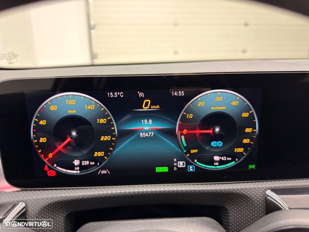 Mercedes-Benz A 250 Limousine e 8G-DCT AMG Line Advanced - 26