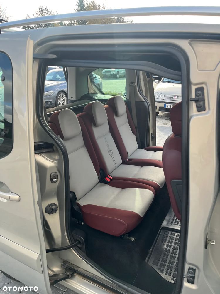 Citroën Berlingo 1.6 HDi Equilibre Navi Exclusive - 12