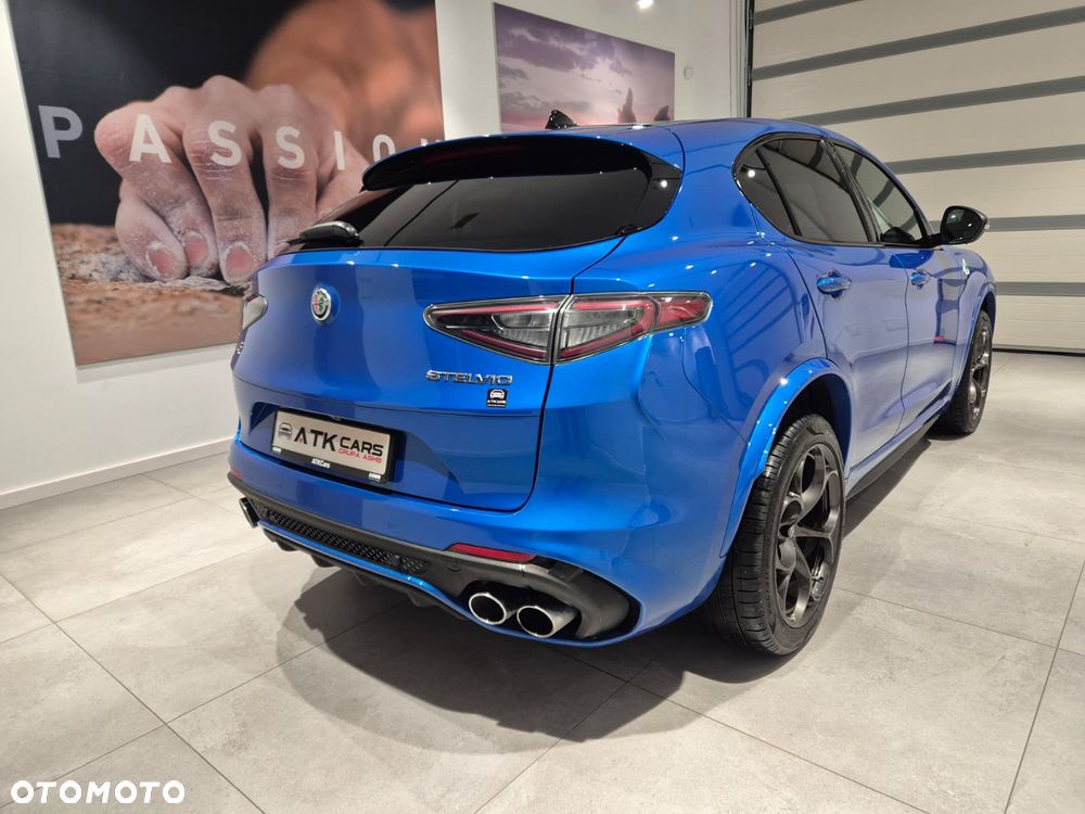 Alfa Romeo Stelvio - 26
