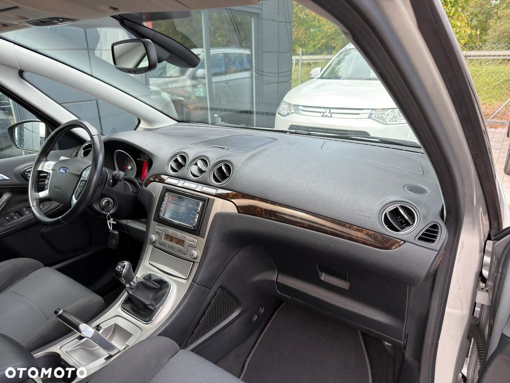 Ford S-Max 2.0 Titanium - 9