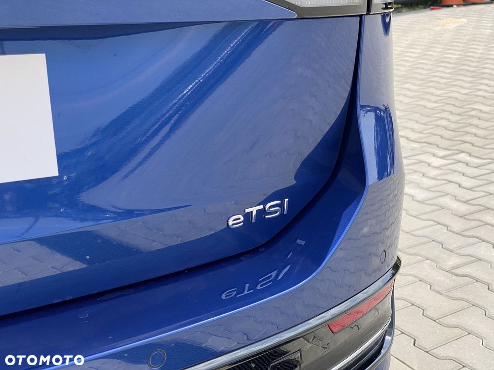 Volkswagen Passat Variant 1.5 TSI ACT mHEV Elegance DSG - 11