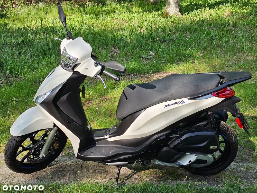 Piaggio Medley - 4