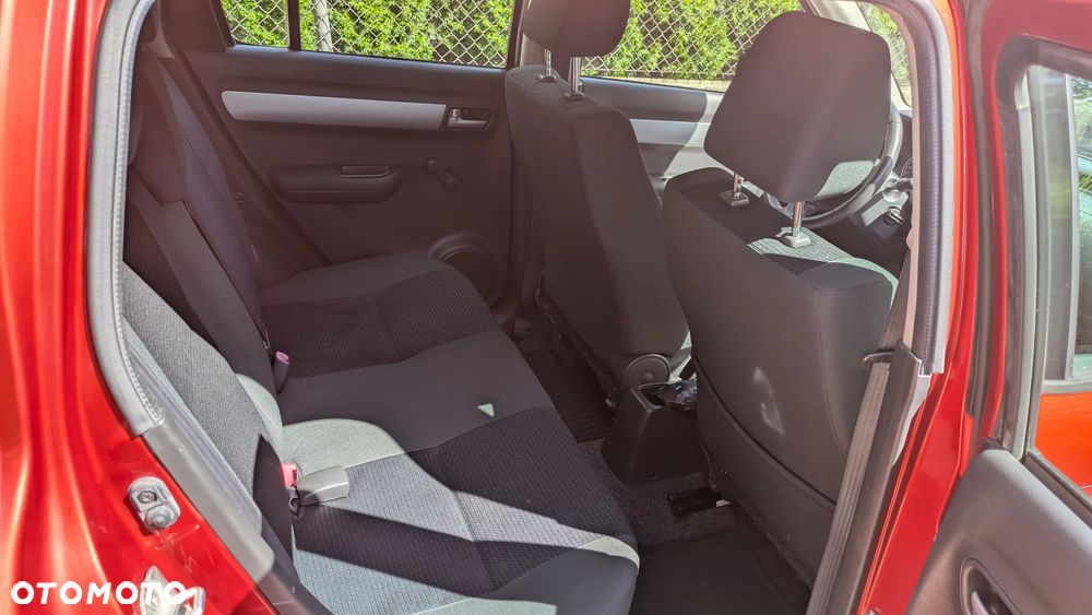 Suzuki Swift - 9