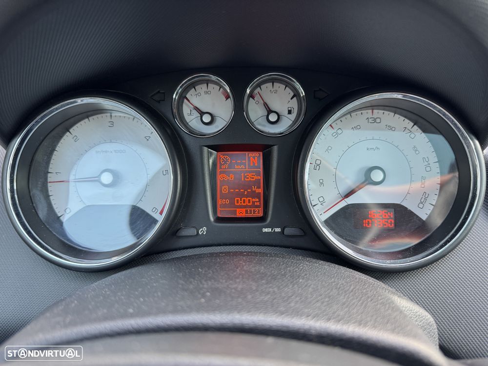 Peugeot 308 SW - 15