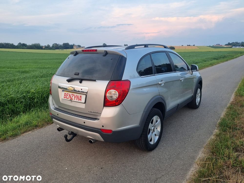 Chevrolet Captiva 2.4 2WD 5 Sitzer LS - 6
