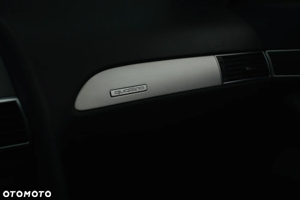 Audi A6 Avant 3.0 TDI DPF quattro tiptronic - 23