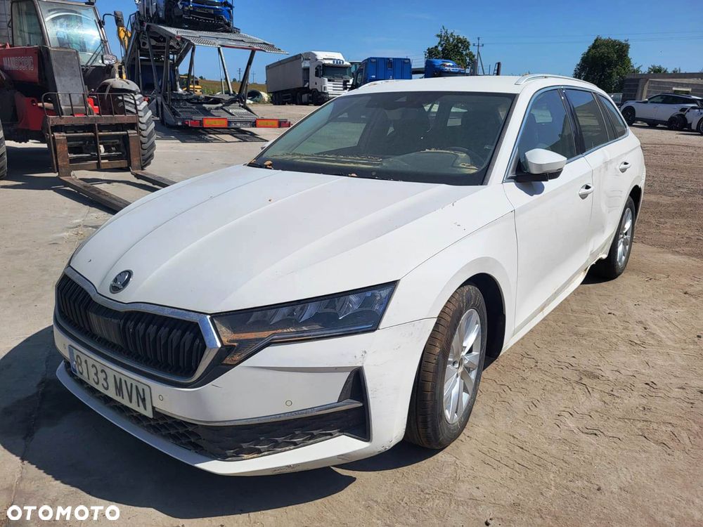 Skoda Octavia 2.0 TDI Ambition DSG - 4