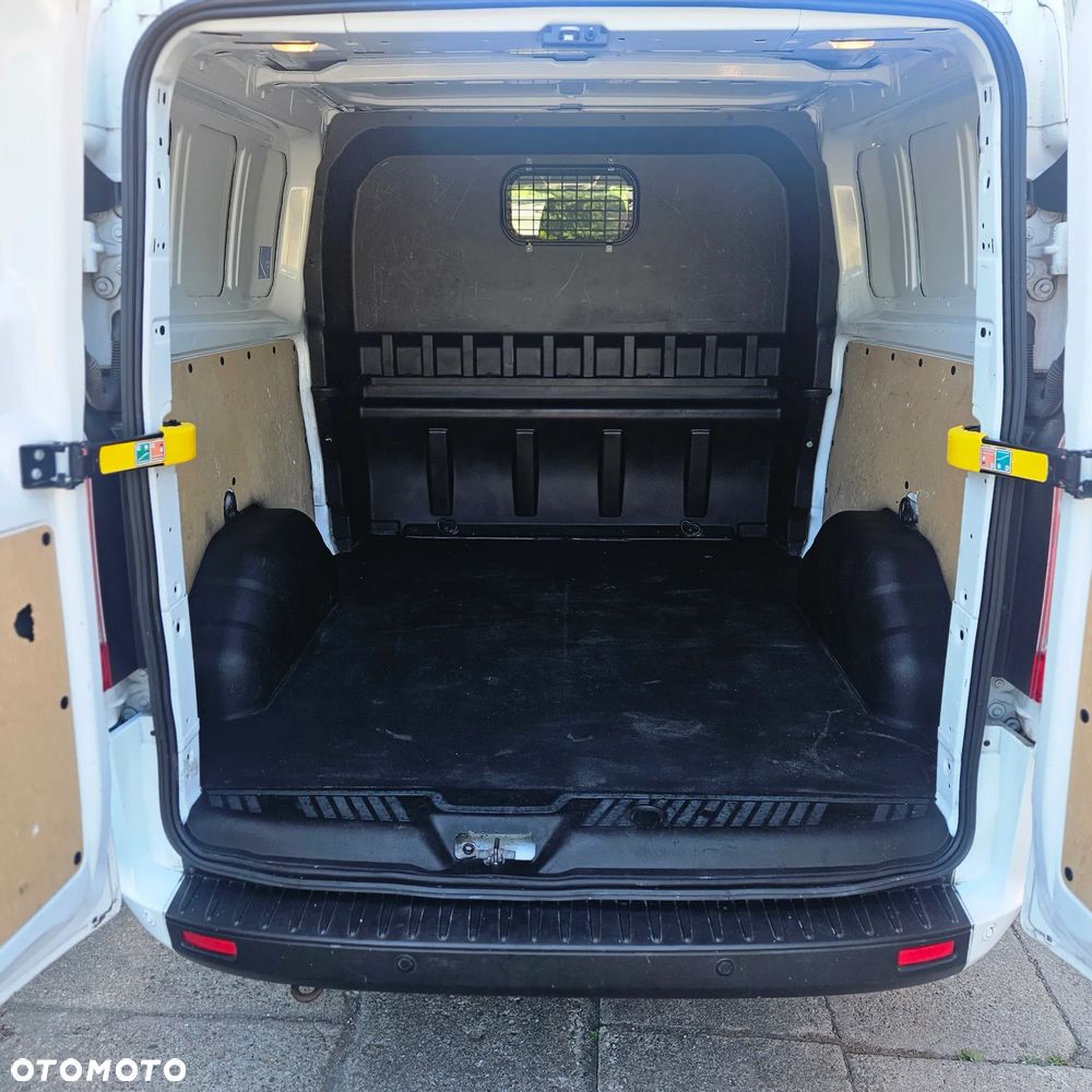 Ford Transit Custom - 37