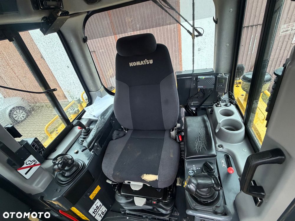 Komatsu D65Pxi-18 - 10