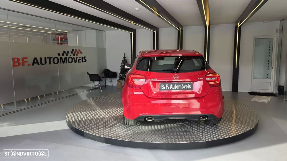 Mercedes-Benz A 160 d Urban - 15