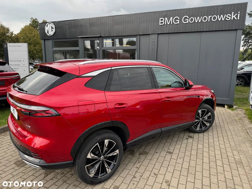 MG HS 1.5 T-GDI Excite DCT - 12