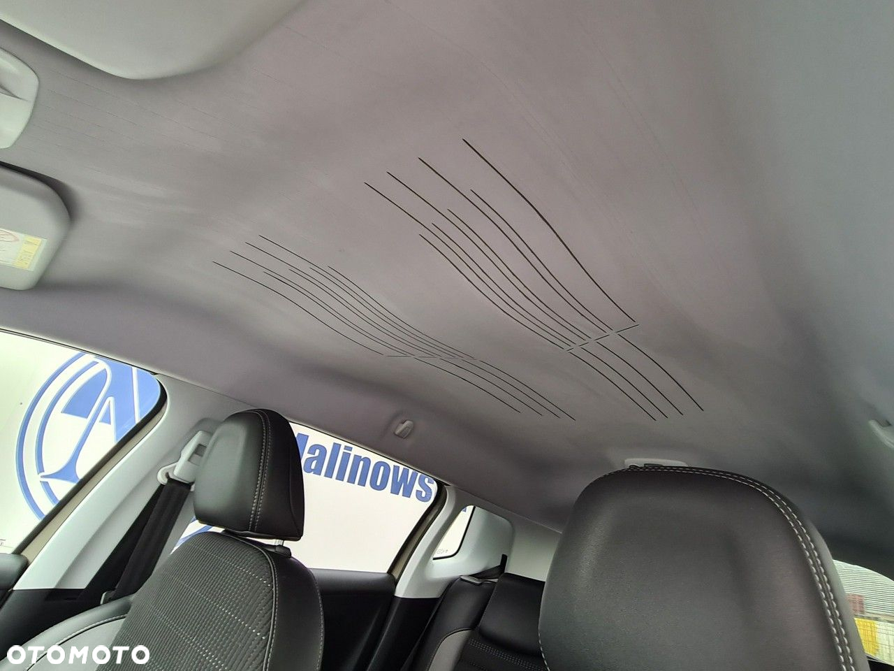 Peugeot 2008 1.6 BlueHDi Allure - 29