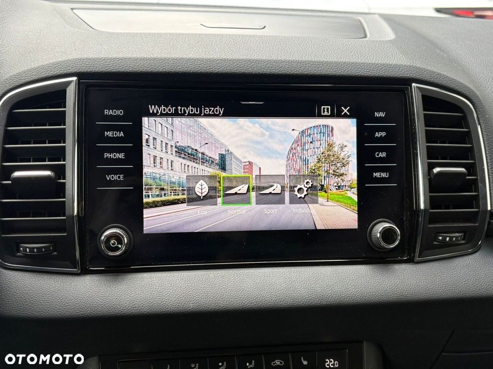 Skoda Karoq 1.5 TSI ACT Selection DSG - 23