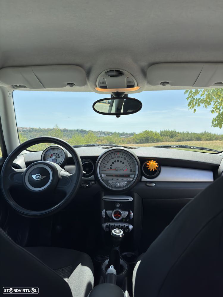 MINI 3 Portas Cooper D - 20