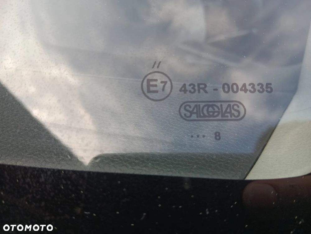 Suzuki Swift 1.3 Comfort - 25