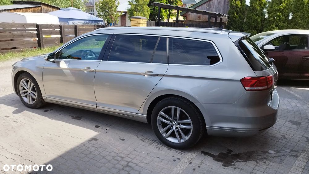 Volkswagen Passat Variant 2.0 TDI SCR DSG Comfortline - 15