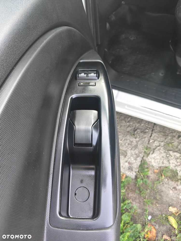 Opel Combo - 18