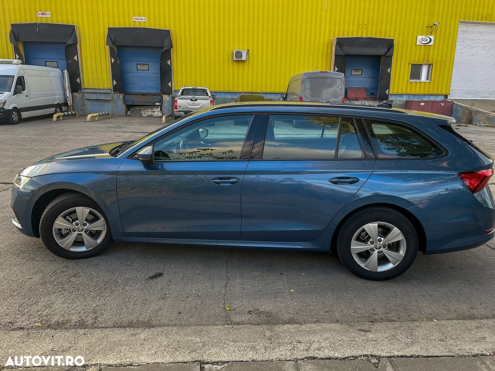 Skoda Octavia Combi 2.0 TDI DSG Style - 21