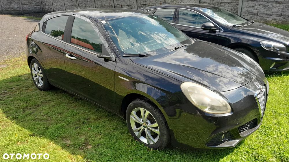 Alfa Romeo Giulietta - 2