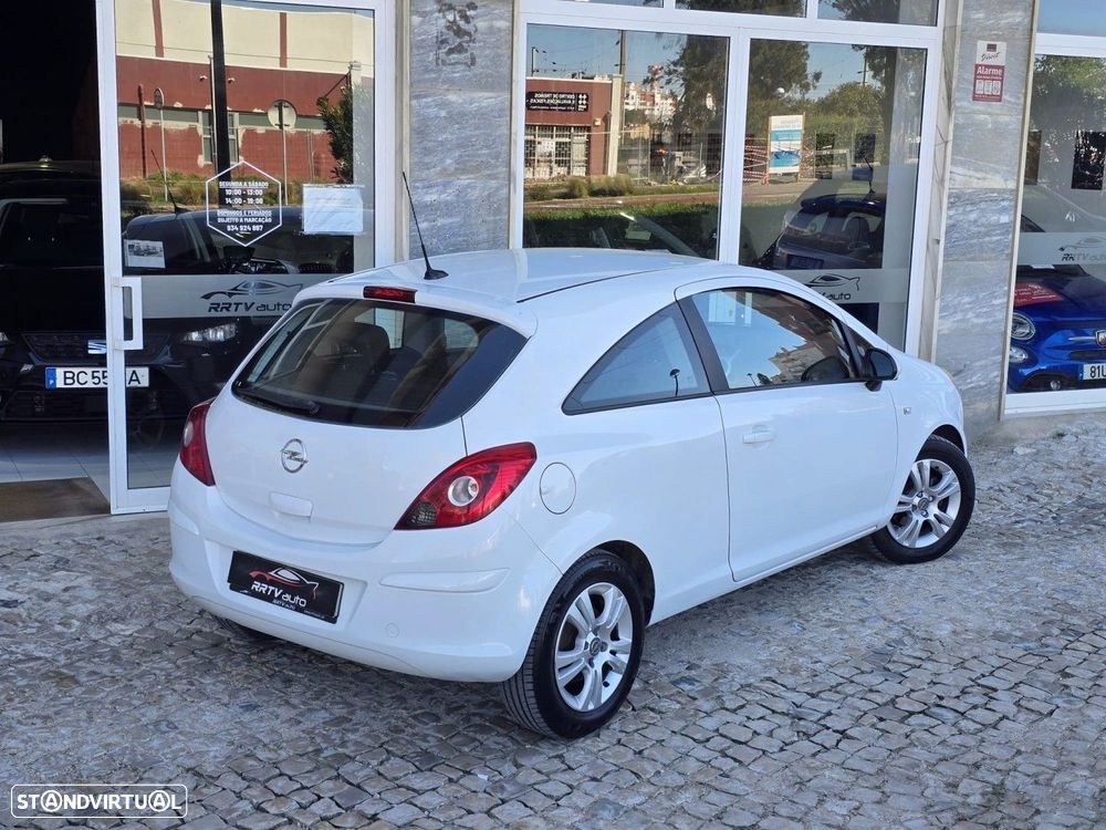 Opel Corsa 1.3 CDTi Dynamic - 2