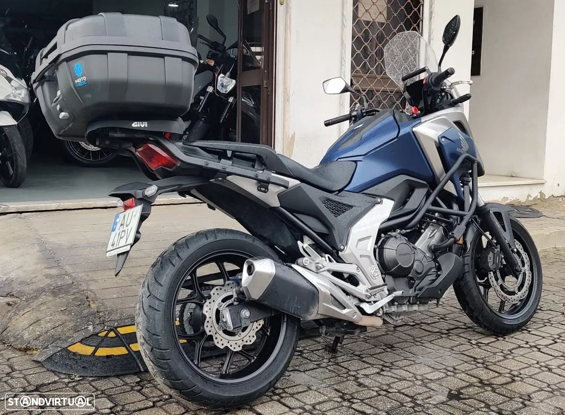 Honda NC750X - 8