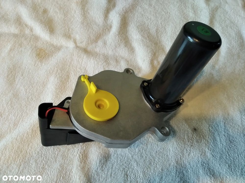 SILNIK silniczek reduktora napedow napedu nastawnik CHEVROLET BLAZER S10 PICKUP GMC JIMMY SONOMA TYPHOON OLDSMOBILE BRAVADA ISUZU HOMBRE dorman 600-900 2.2 2.3 4.3 V6 8-15636-696-0 15636696 BENZYNA - 2