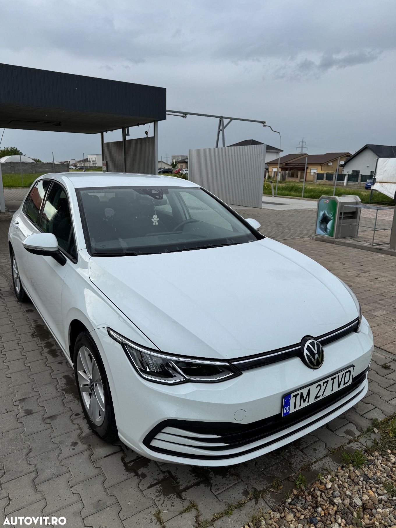 Volkswagen Golf 1.5 eTSI ACT DSG MHEV Life - 1