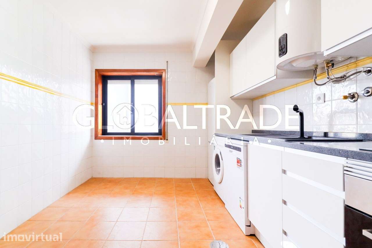 Apartamento T2 Renovado & Equipado em Fânzeres - Grande imagem: 2/40