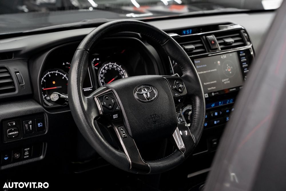 Toyota 4Runner - 30