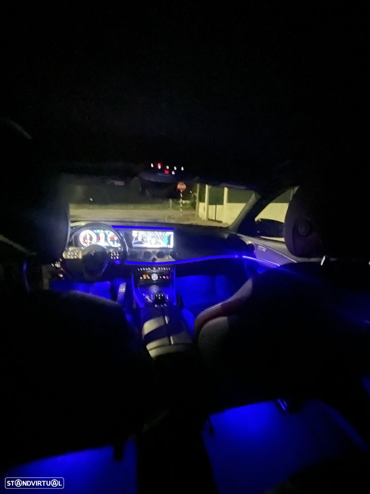 Mercedes-Benz E 300 de AMG Line - 8