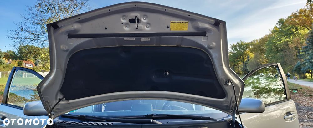 Toyota Prius 1.5 VVT-i Sol - 30