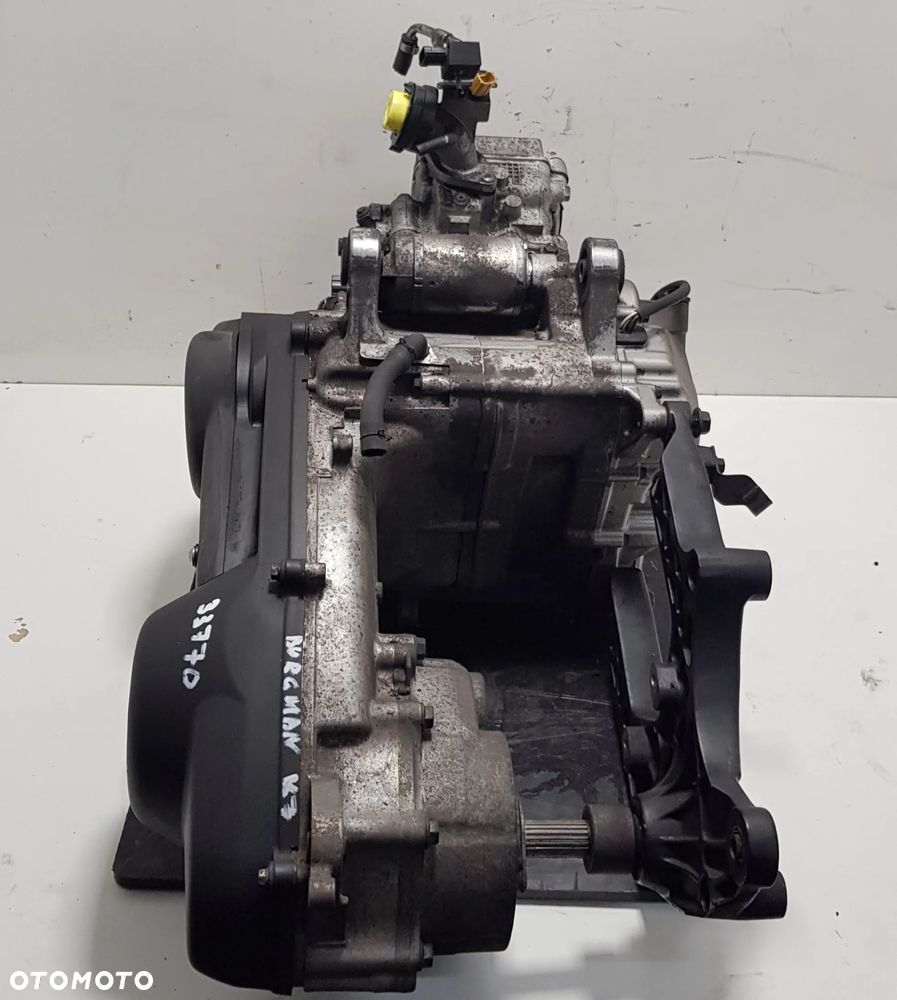 Suzuki Burgman k7 125 Silnik - 5
