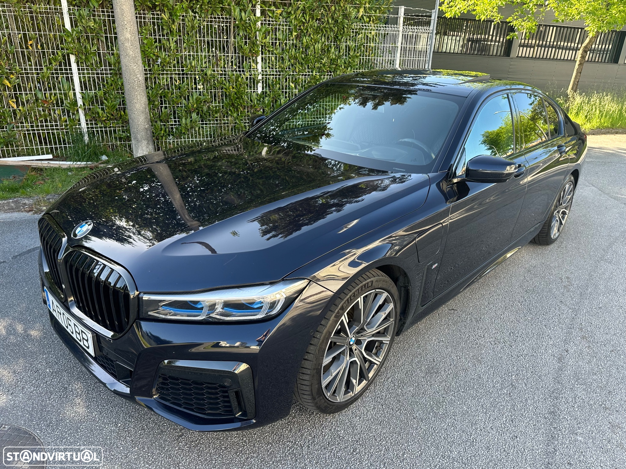 BMW 745 e iPerformance Pack M Auto - 6