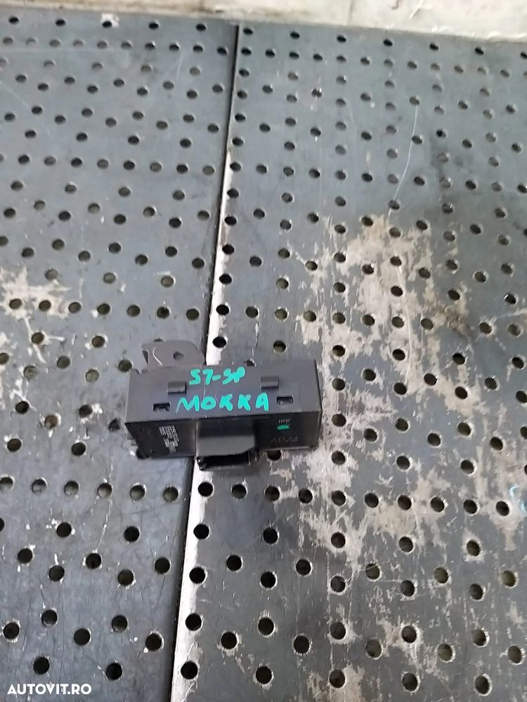 Buton geam electric stanga spate opel mokka x j13 22915110 - 2