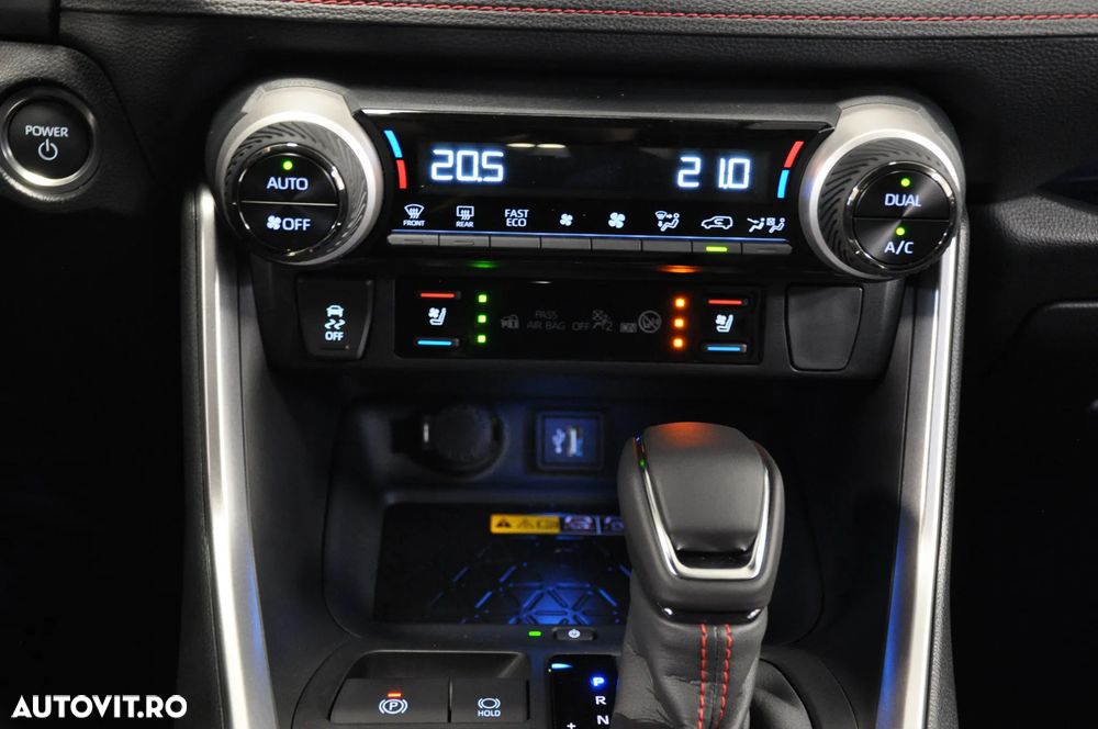 Toyota RAV4 Plug-in-Hybrid - 16