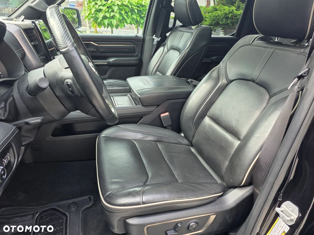 Dodge RAM 5.7 4x4 - 17