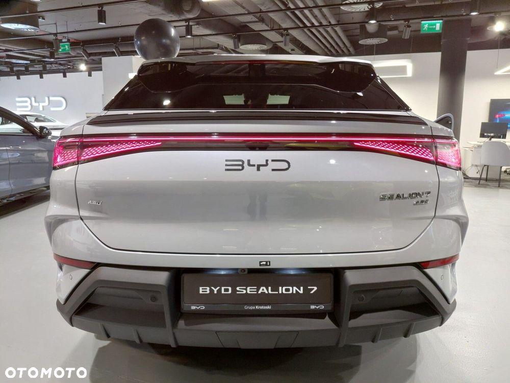 BYD Sealion 7 - 6