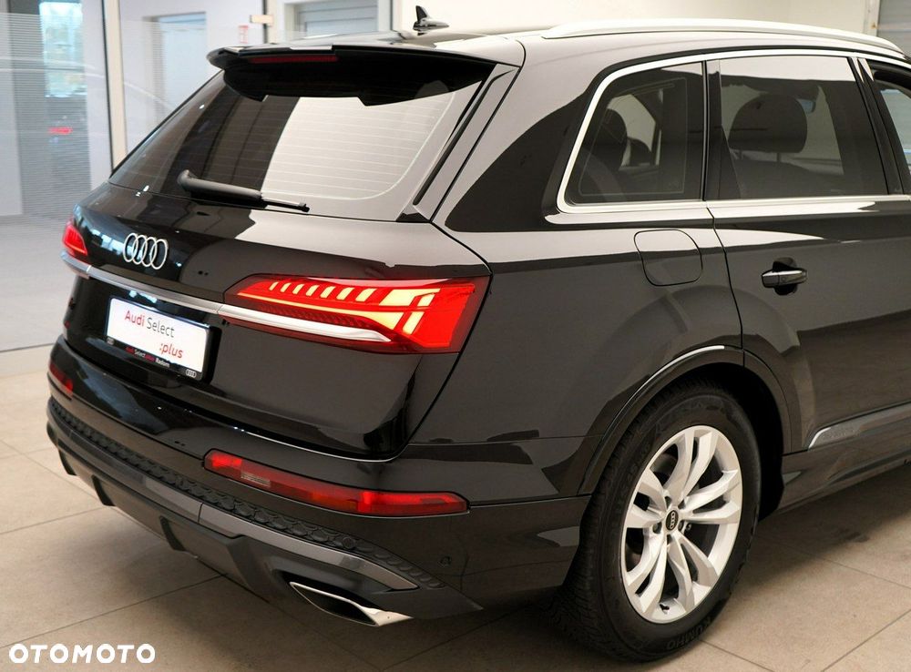 Audi Q7 - 11