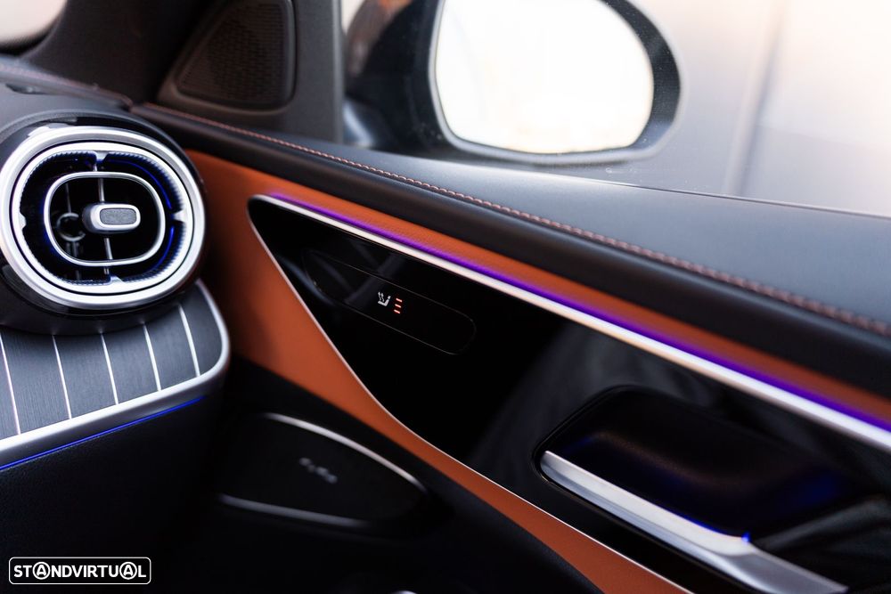 Mercedes-Benz C 300 e T 9G-TRONIC AMG Line - 25