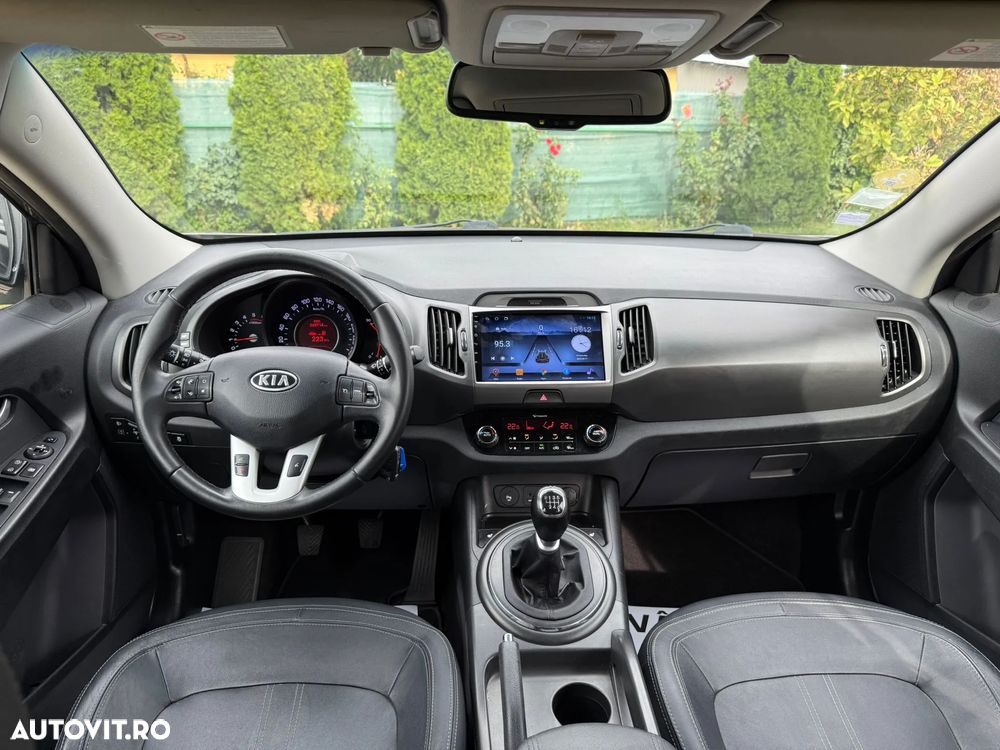 Kia Sportage 2.0 DSL MT 4x4 PREMIUM - 6