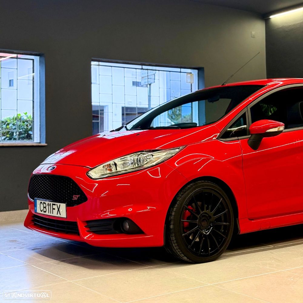 Ford Fiesta 1.6 T ST - 3