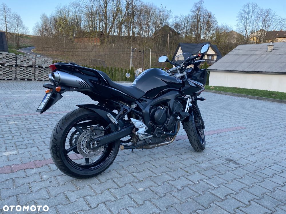 Yamaha FZ6 - 7