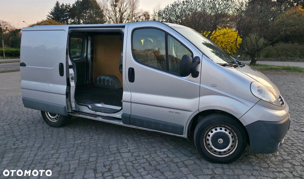 Renault Trafic - 6