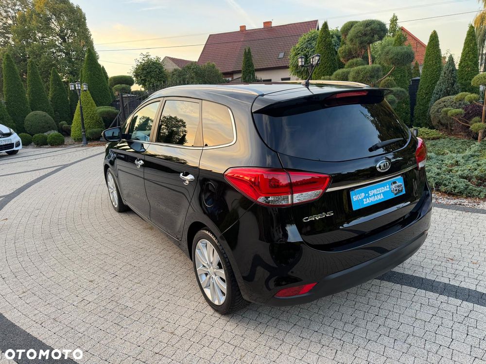 Kia Carens 1.7 CRDi L 7os - 4