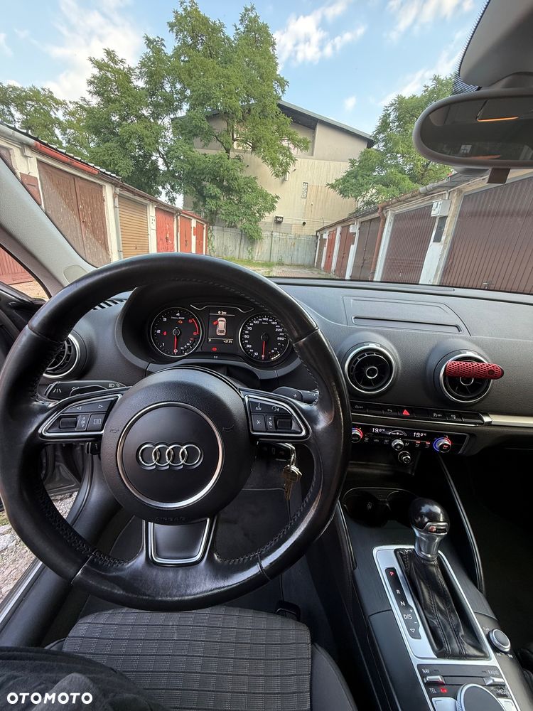 Audi A3 Sportback 2.0 TDI Attraction S tronic - 8
