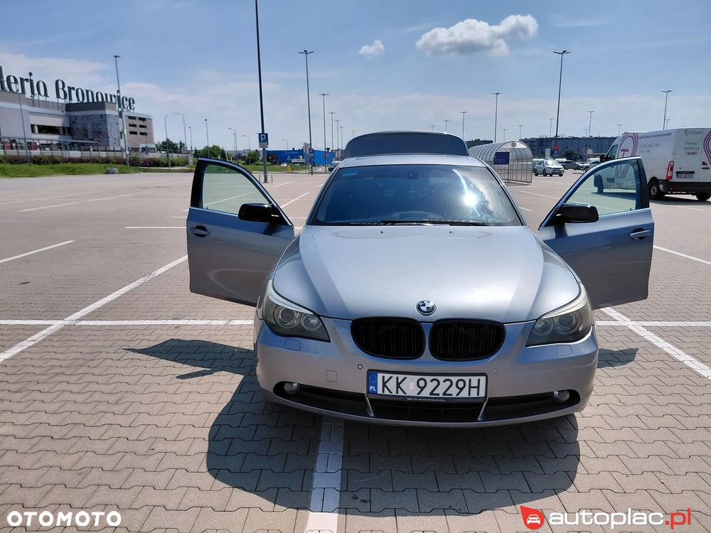 BMW Seria 5 520i - 1