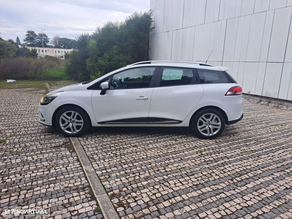 Renault Clio Sport Tourer 1.5 dCi Dynamique S - 10